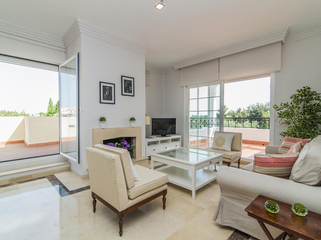 River Garden Spacious Penthouse Marbella Exterior foto
